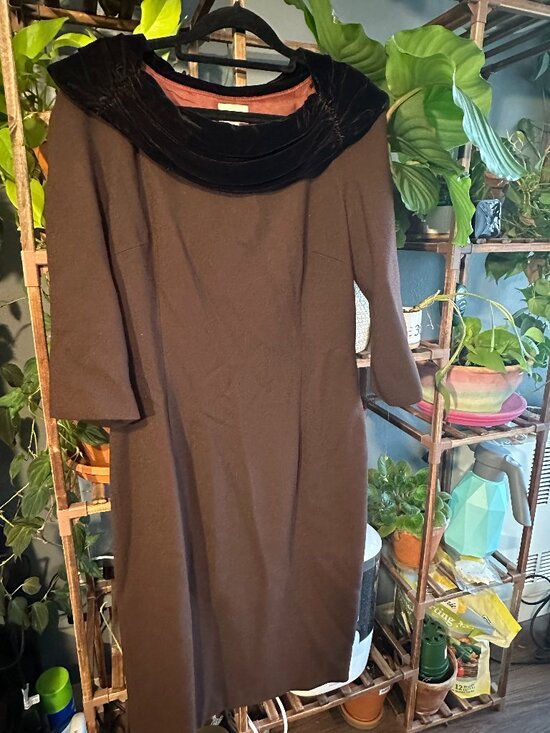 Neiman Marcus Dresses & Skirts - Vintage Neiman Marcus 100% Wool Dress Size 6